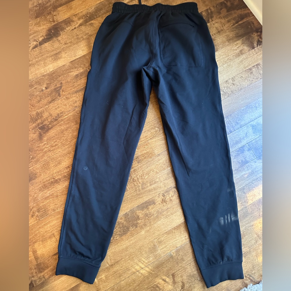 Men’s Lululemon joggers